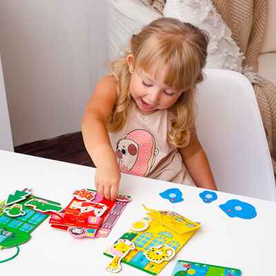 Игра-шнуровка Fisher-Price "Цветные домики", производитель Я РАСТУ ТОЙЗ, ISBN 482-0-23476-260-6 № 5