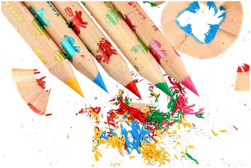 Набор акварельных цветных карандашей 12 цветов, утолщенные с точилкой, арт. КАМКМ12, производитель ФАРМ, ISBN 460-2-72310-211-3, № 10