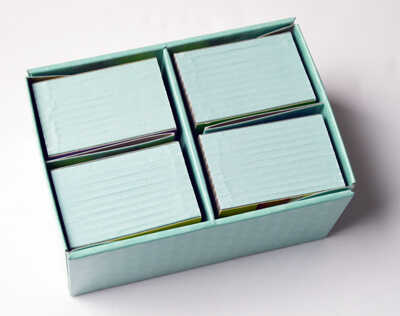 Мои первые животные. Книжки-погремушки, производитель Робинс , ISBN 978-5-43660-452-7№ 2