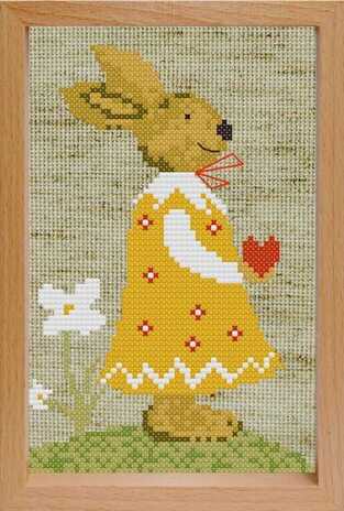 Набор для вышивки с рамкой Девочка Заинька, арт.206-EF, производитель Белоснежка, ISBN 693-0-14700-206-0№ 1