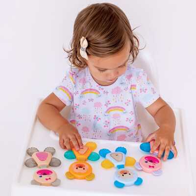 Погремушка -прорезыватель Uviton с охлаждающим эффектом Flexy Bear Голубой, производитель Uviton, ISBN 462-7-10496-849-2№ 6