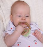 Силиконовая игрушка-прорезыватель с буком Natura (зеленый), арт. 0420/02 зеленый, производитель Uviton, ISBN 465-7-78025-188-5, № 9