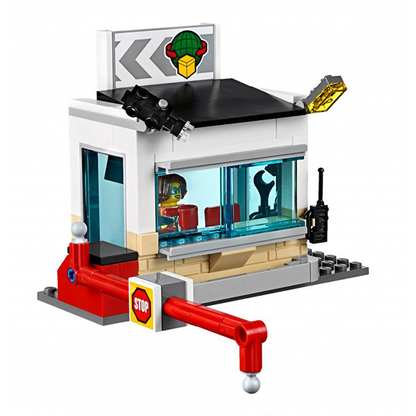 LEGO City 60169  Грузовой терминал, производитель LEGO (ЛЕГО), ISBN 570-2-01586-644-6, № 4