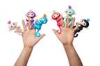 Fingerlings Интерактивная обезьянка Финн (черная) 12 см, арт. 3701A, производитель WowWee (ВауВи), ISBN 77-1-17113-701-6, № 5