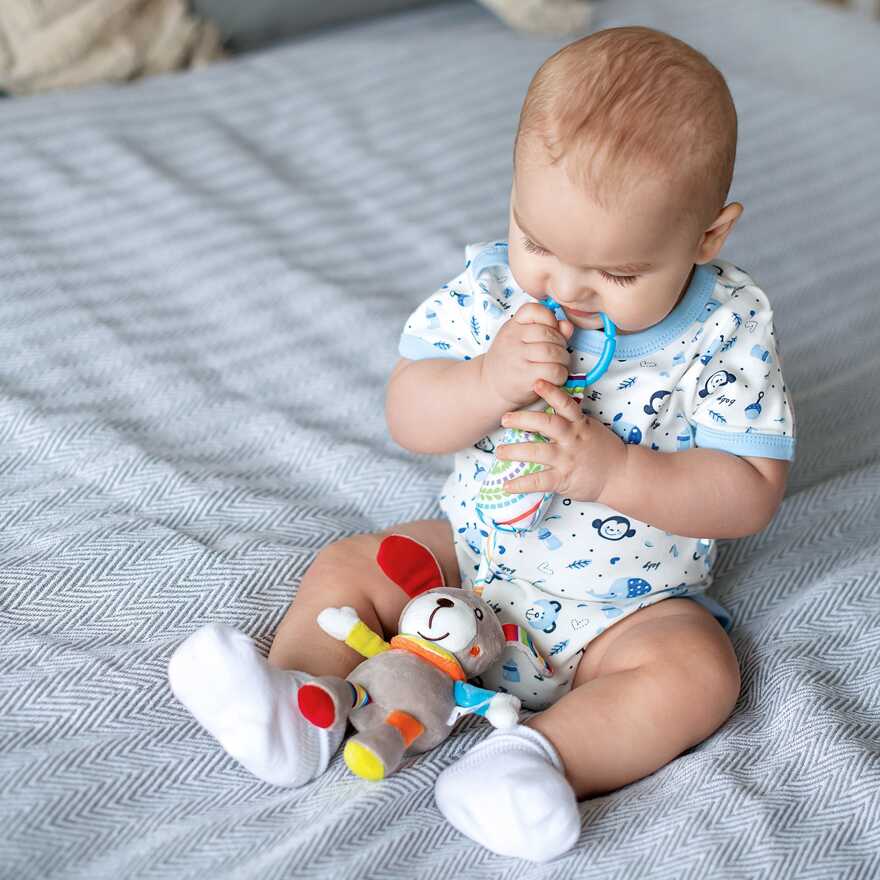 Игрушка-подвеска Uviton со звоночком Щенок Арт 0604/02, производитель Uviton, ISBN 465-7-78025-104-5, № 9