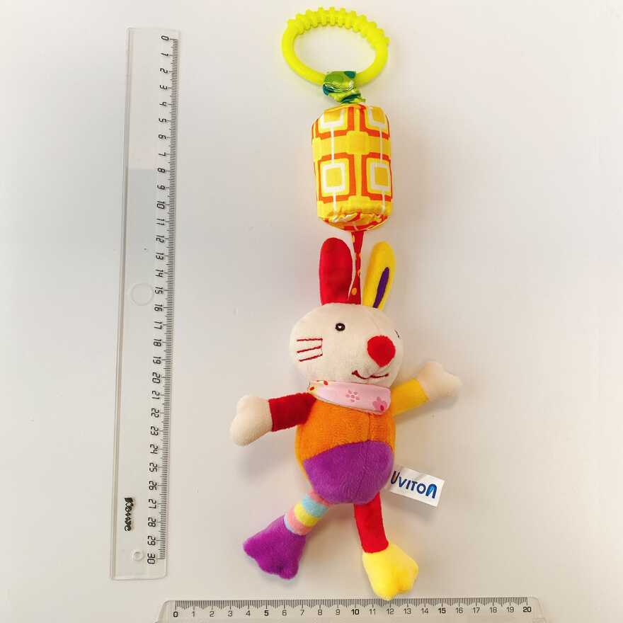 Игрушка-подвеска Uviton со звоночком Зайка Арт 0604/04, производитель Uviton, ISBN 465-7-78025-106-9, № 5