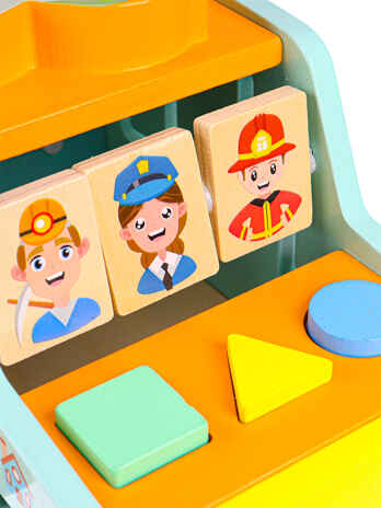 Деревянный игровой центр Машинка, арт.ИД-2768, производитель Рыжий кот, ISBN 468-0-08842-768-3№ 3