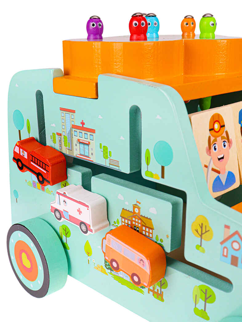 Деревянный игровой центр Машинка, арт.ИД-2768, производитель Рыжий кот, ISBN 468-0-08842-768-3, № 4