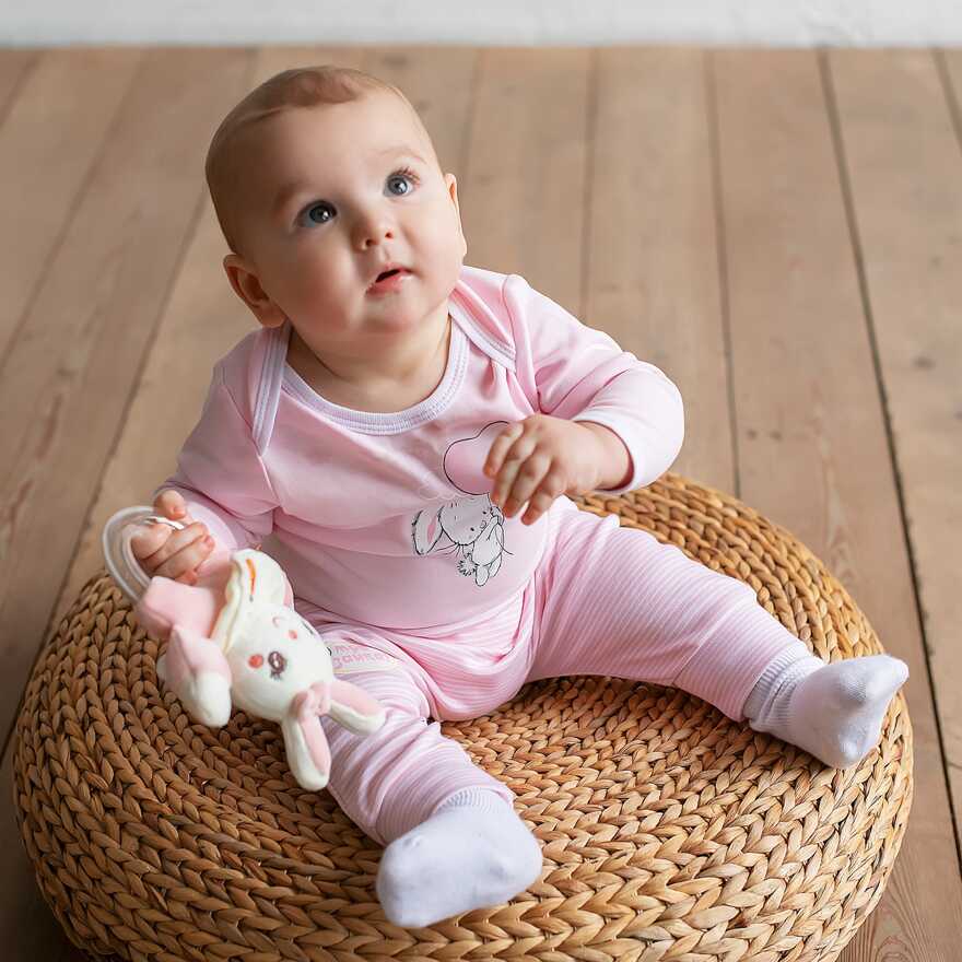 Игрушка-погремушка Uviton мягкая Кролик розовый Арт 0610, производитель Uviton, ISBN 465-7-78025-133-5, № 7