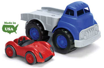 Green Toys. Эвакуатор и гоночная машинка, производитель Green Toys, ISBN 79-3-57371-481-7№ 1