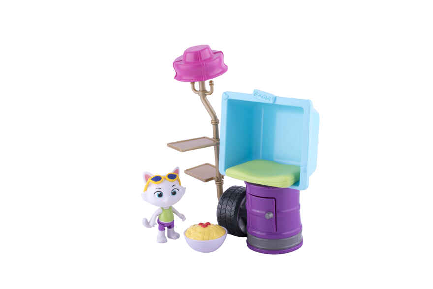 Игровой набор с фигуркой Миледи и аксессуарами, арт. 34132, производитель TOY PLUS (FAR EAST) LIMITED, ISBN 489-4-38634-132-3, № 1