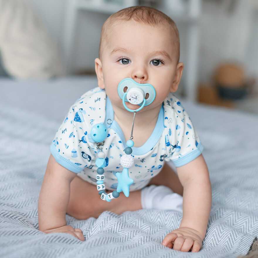 Пустышки Uviton в футляре симметричные Набор 2 шт 6-12 мес. МИШКА Арт 0230/02, производитель Uviton, ISBN 465-7-78025-048-2, № 15