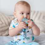 Пустышки Uviton в футляре симметричные Набор 2 шт 6-12 мес. МИШКА Арт 0230/02, производитель Uviton, ISBN 465-7-78025-048-2, № 24