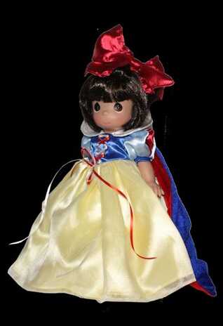 Кукла Precious Moments Белоснежка, 30 см, арт. 8383, производитель The Doll Maker, ISBN 73-2-53308-383-9№ 1