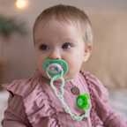 Пустышки Uviton ортодонтические с колпачком Baby Набор 2 штуки 6-12 месяцев, производитель Uviton, ISBN 465-7-78025-054-3, № 9