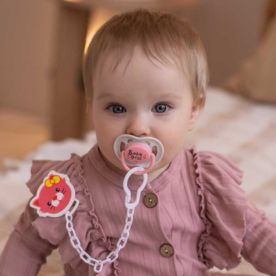 Пустышки Uviton ортодонтические с колпачком Набор Baby 2 штуки 6-12 месяцев, производитель Uviton, ISBN 203-7-74575-326-5, № 5