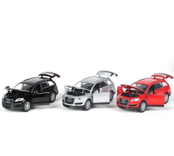 Технопарк Audi Q7 (свет, звук), 1:32, арт. Q7-WB, производитель Симбат, ISBN 469-0-59000-140-0, № 2