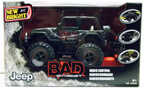 Модель на радиоуправлении Jeep Wrangler BAD STREET 1:20, производитель New Bright, ISBN 5-0-21142-099-9, № 1