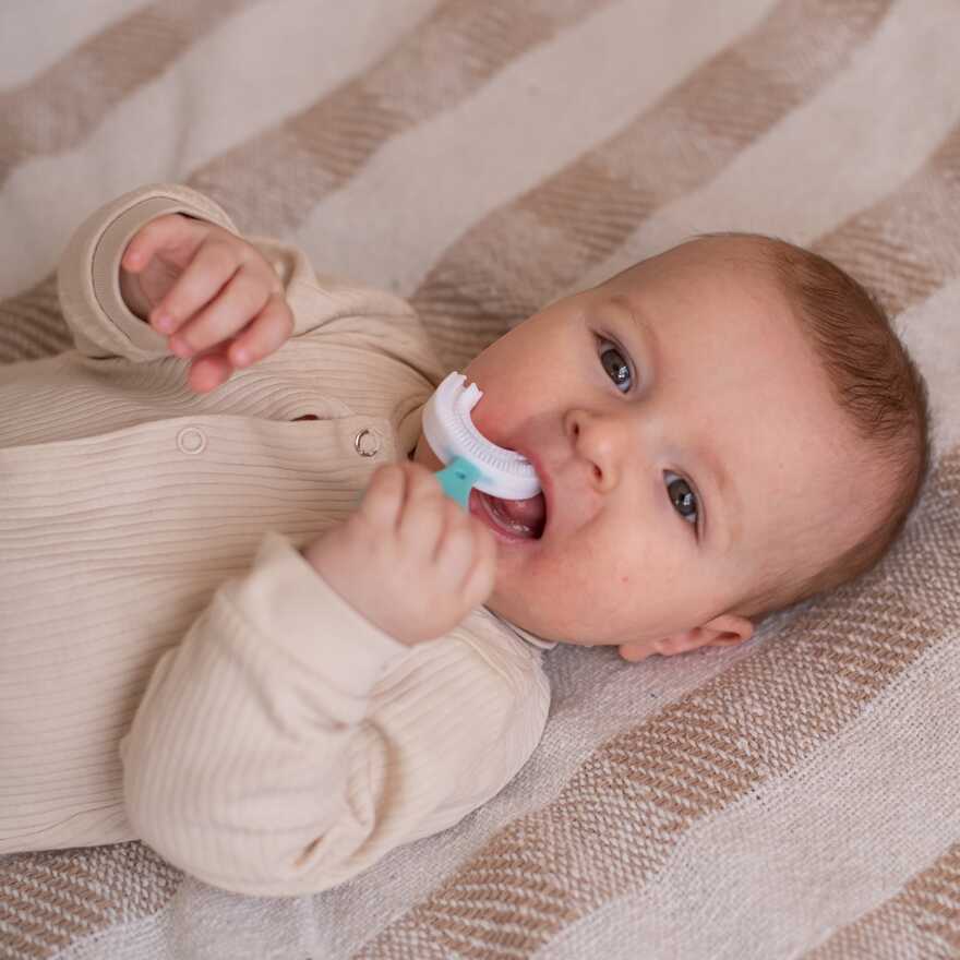 Прорезыватель-массажер Uviton для десен, производитель Uviton, ISBN 465-7-78025-066-6, № 9