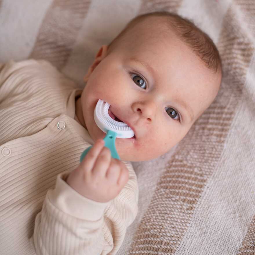 Прорезыватель-массажер Uviton для десен, производитель Uviton, ISBN 465-7-78025-066-6, № 10