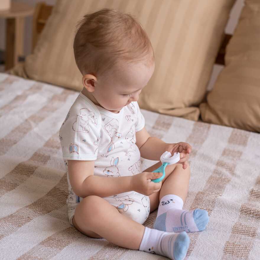 Прорезыватель-массажер Uviton для десен, производитель Uviton, ISBN 465-7-78025-066-6, № 13