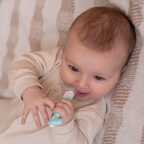 Прорезыватель-массажер Uviton для десен голубой, производитель Uviton, ISBN 465-7-78025-067-3, № 14